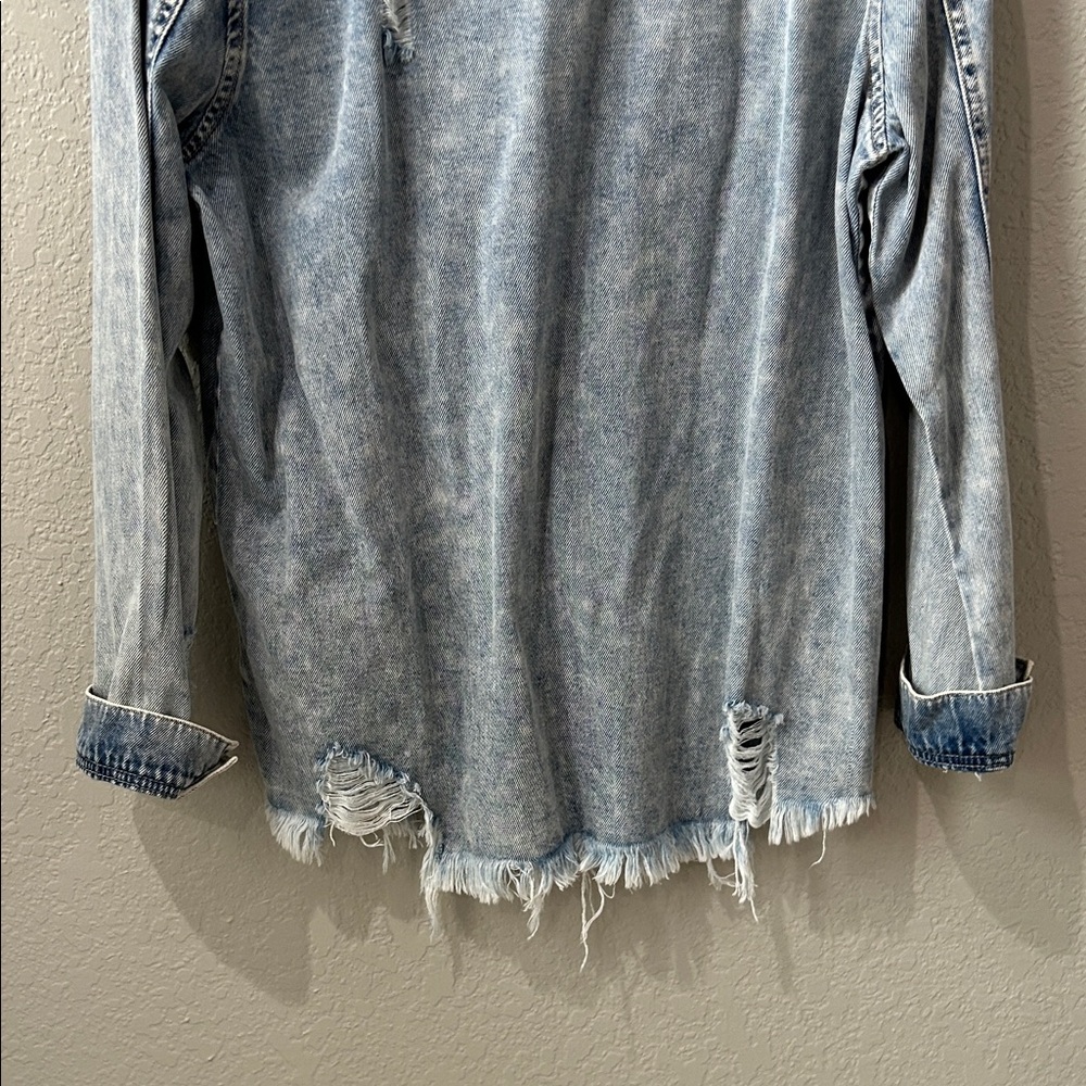 Risen Women's Light Wash Distressed Denim Shirt - Picture 8 of 11